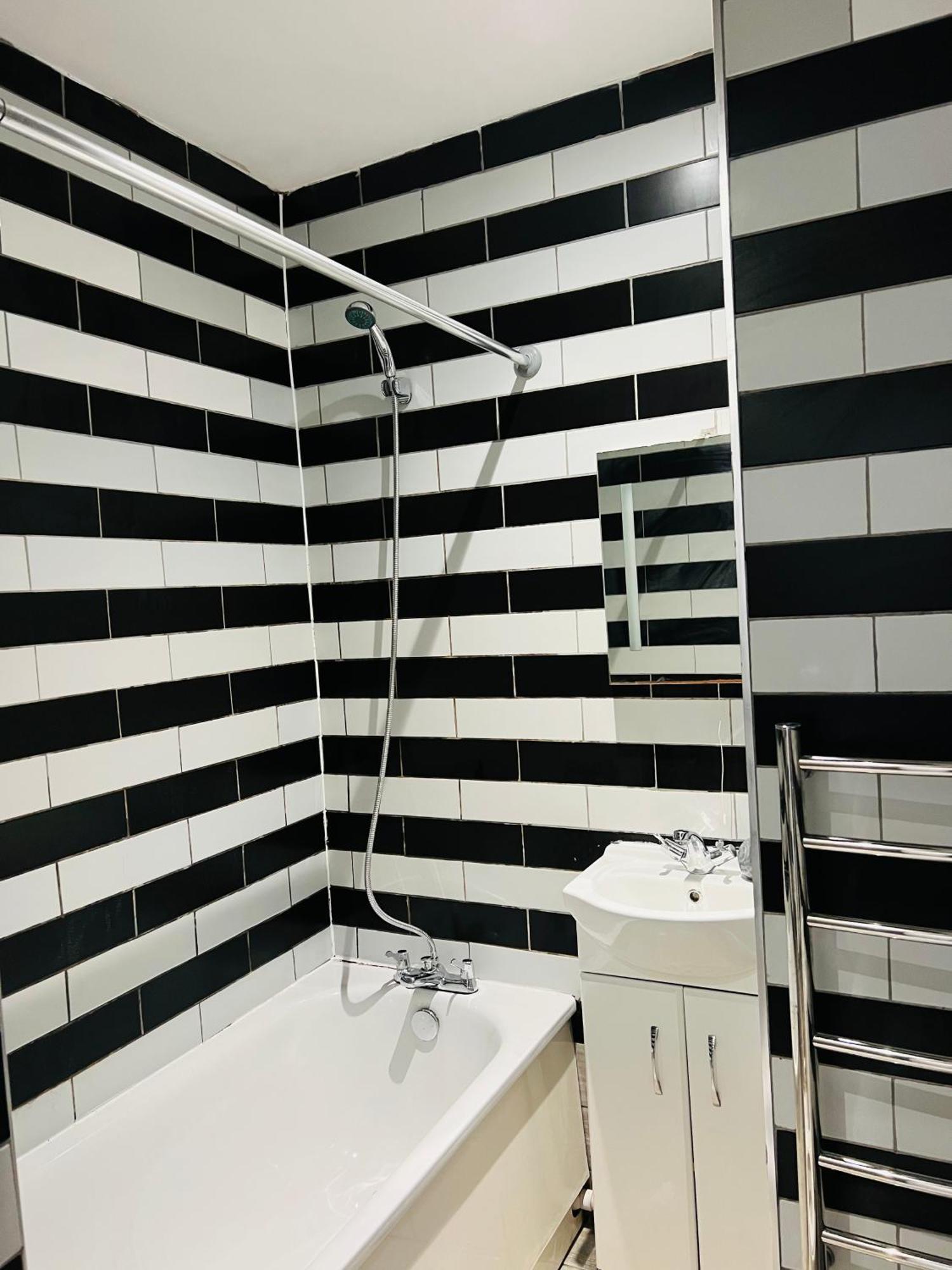 "Spacious Family, Friendly" 1 Bedroom In Kings Cross, St Pancras!!!118A Londra Exterior foto